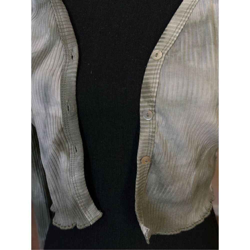 SHEIN Ribbed Olive Green and White Tie-dyed Cropped Long Sleeved Button Front Sh - Picture 5 of 9